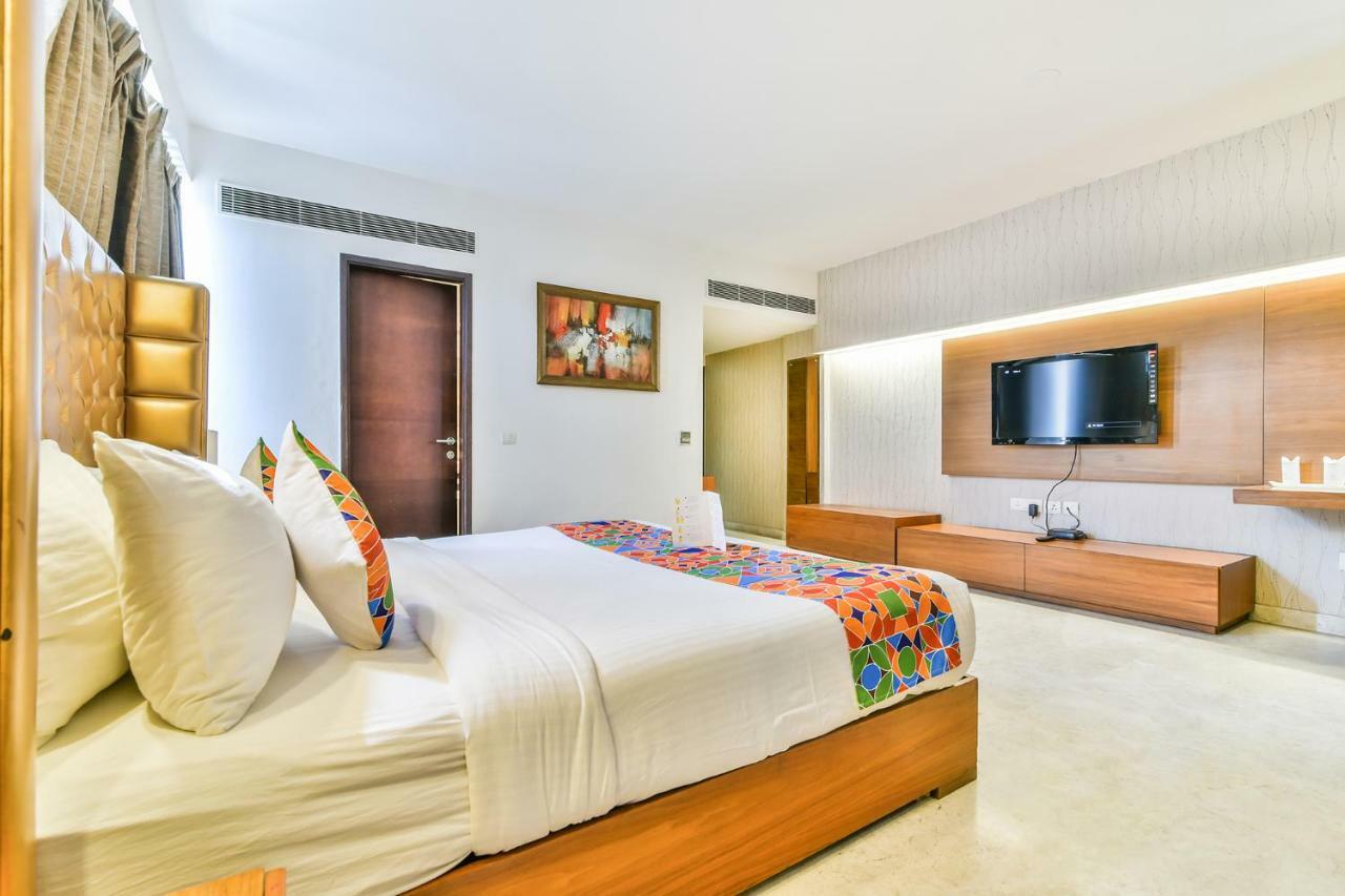 FabHotel Prime Sage Nuova Delhi Esterno foto