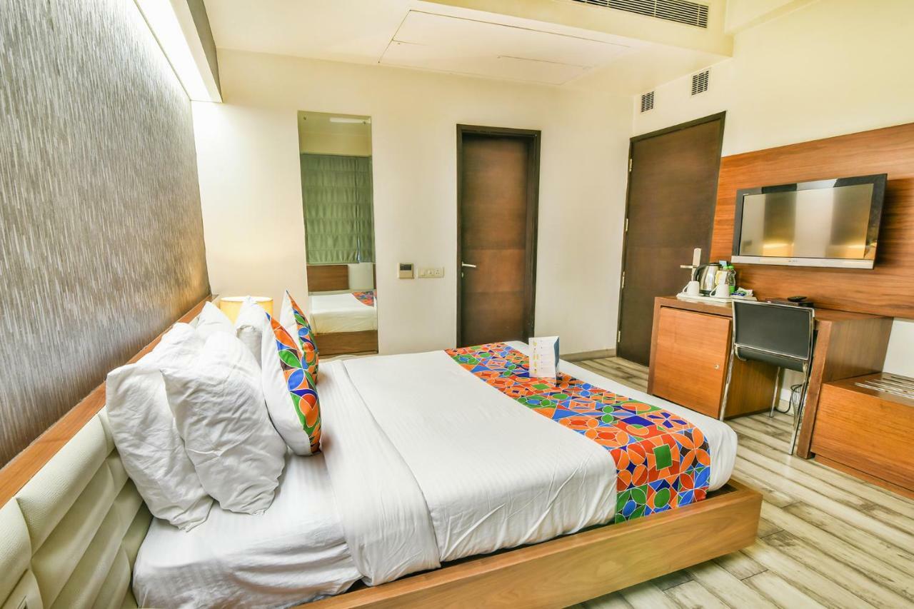FabHotel Prime Sage Nuova Delhi Esterno foto